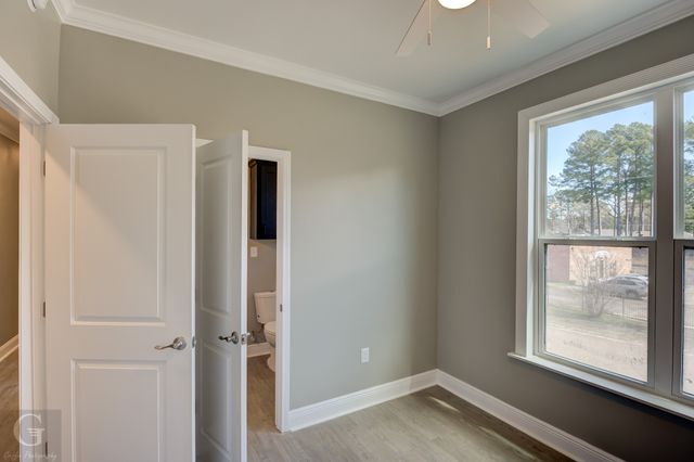 9448 Ferrara Drive, Shreveport, LA 71118