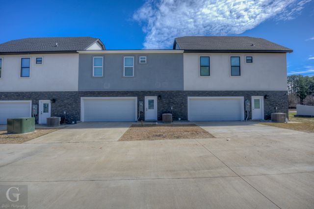 9448 Ferrara Drive, Shreveport, LA 71118