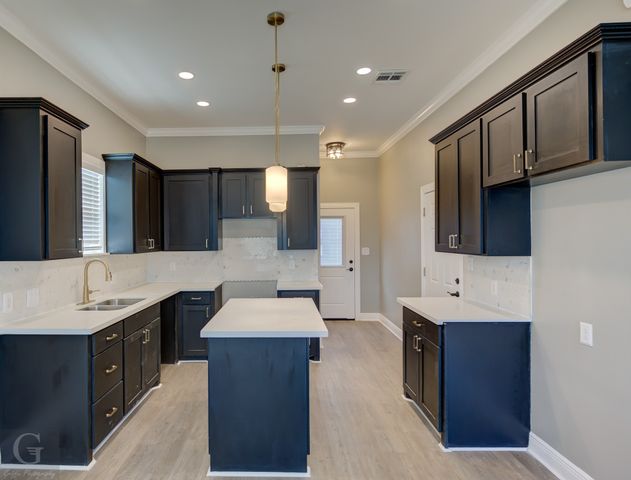 9448 Ferrara Drive, Shreveport, LA 71118