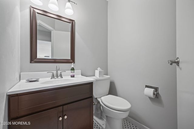 1 Channel Drive 708, Monmouth Beach, NJ 07750