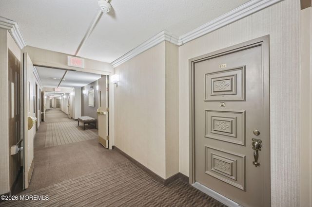 1 Channel Drive 708, Monmouth Beach, NJ 07750