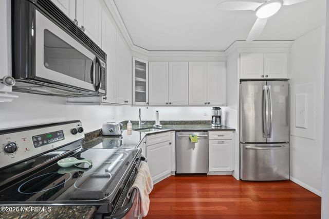 1 Channel Drive 708, Monmouth Beach, NJ 07750