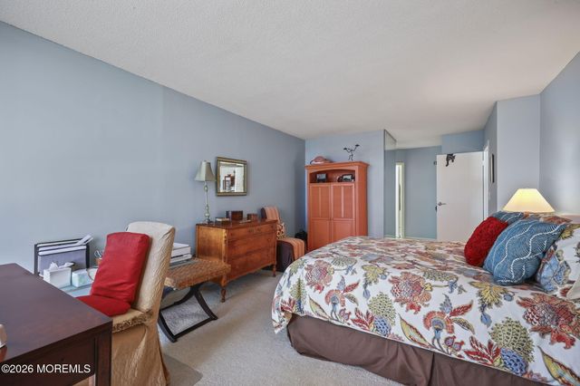 1 Channel Drive 708, Monmouth Beach, NJ 07750