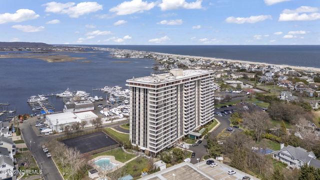 1 Channel Drive 708, Monmouth Beach, NJ 07750