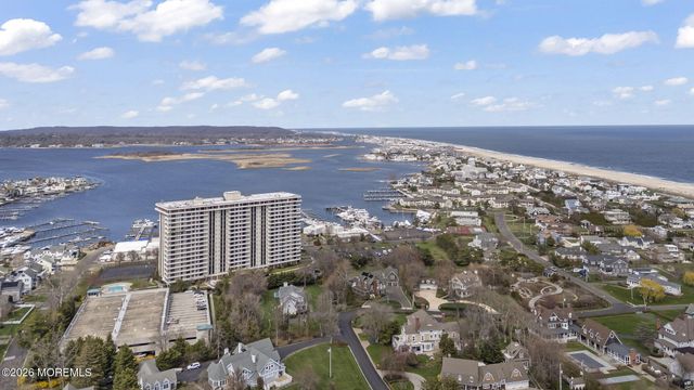 1 Channel Drive 708, Monmouth Beach, NJ 07750