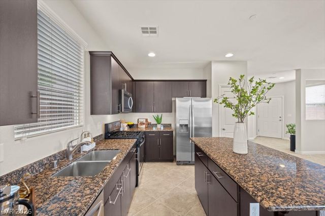 1020 Water Cove Street, Henderson, NV 89011