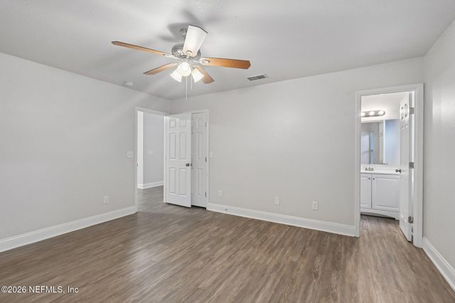 7917 WINTERWOOD Circle N, Jacksonville, FL 32210
