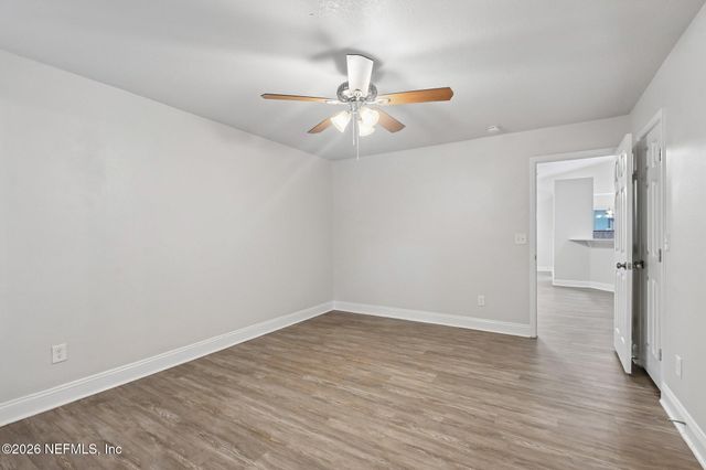 7917 WINTERWOOD Circle N, Jacksonville, FL 32210
