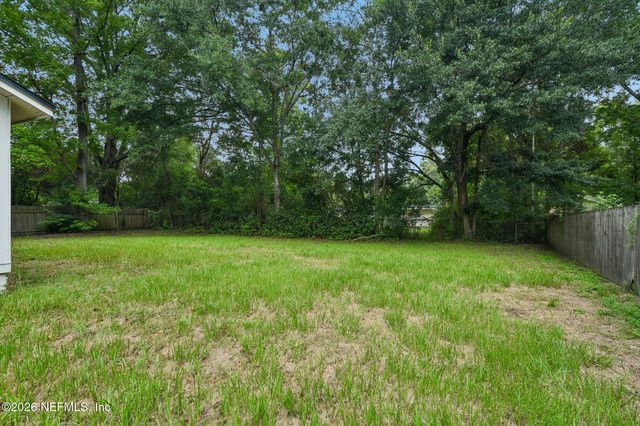 7917 WINTERWOOD Circle N, Jacksonville, FL 32210