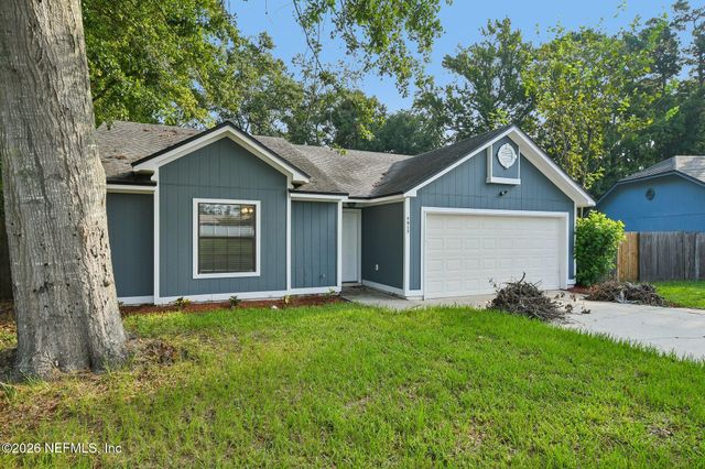 7917 WINTERWOOD Circle N, Jacksonville, FL 32210