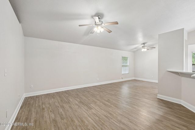 7917 WINTERWOOD Circle N, Jacksonville, FL 32210
