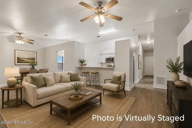 7917 WINTERWOOD Circle N, Jacksonville, FL 32210