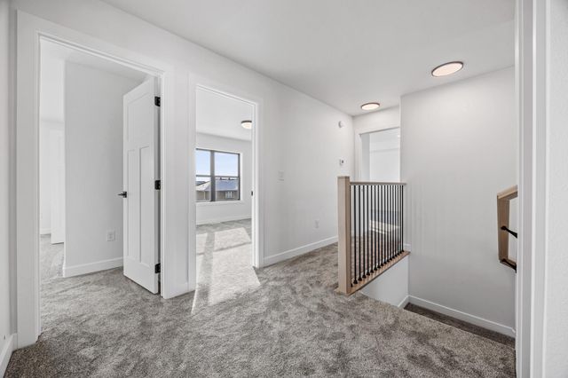 8916 Meadowlark Parkway, Horace, ND 58047