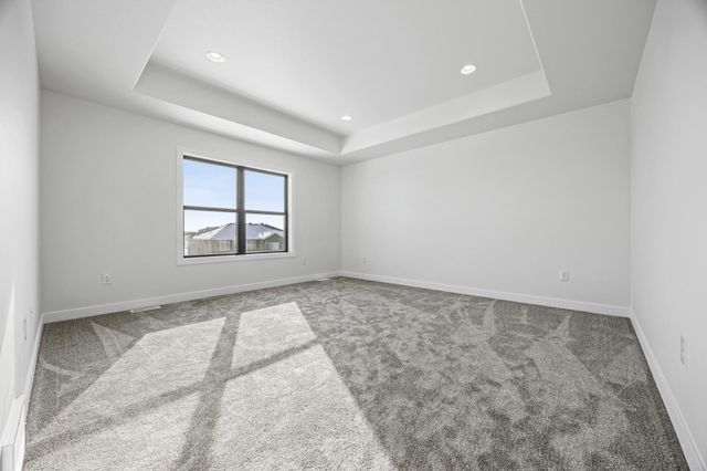 8916 Meadowlark Parkway, Horace, ND 58047