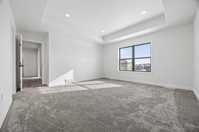 8916 Meadowlark Parkway, Horace, ND 58047