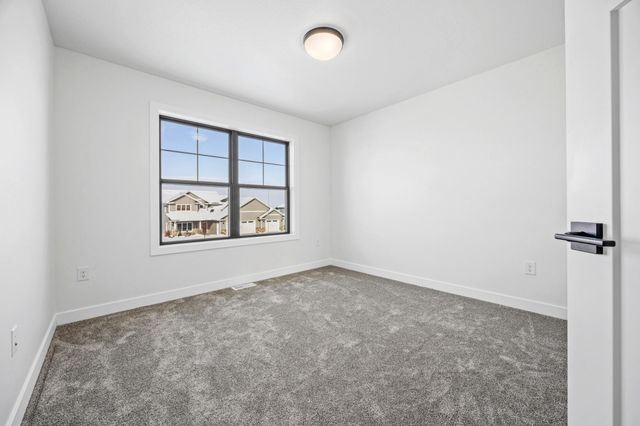 8916 Meadowlark Parkway, Horace, ND 58047