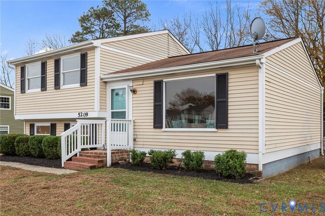 5209 Hollymead Dr, Henrico, VA 23223