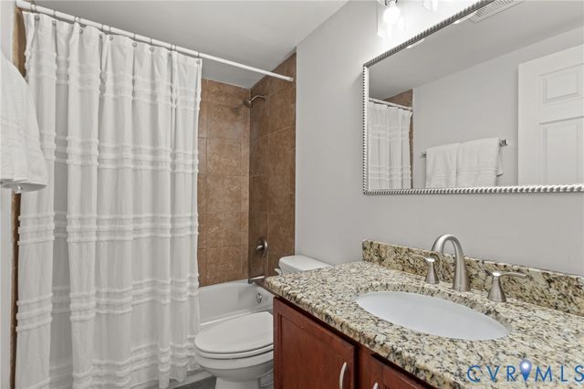 5209 Hollymead Dr, Henrico, VA 23223