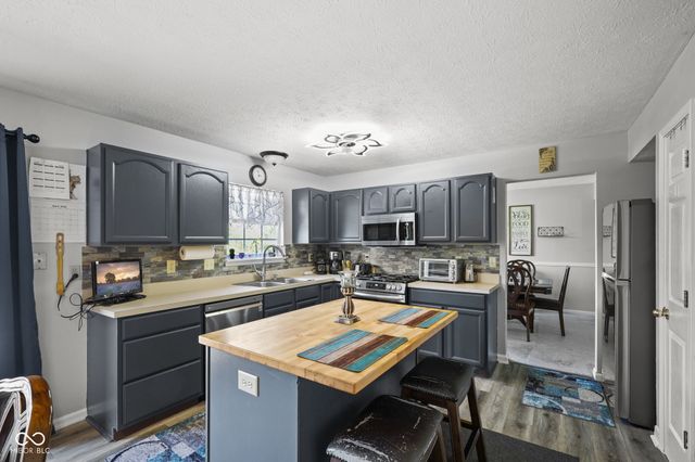 3362 Shore Drive, Greenwood, IN 46143