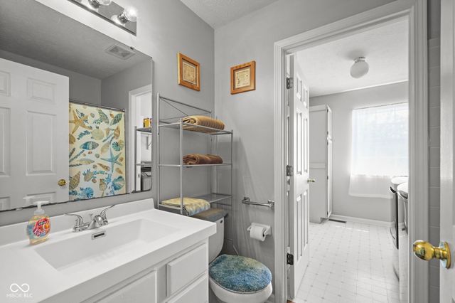 3362 Shore Drive, Greenwood, IN 46143