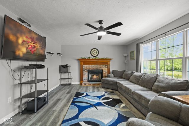 3362 Shore Drive, Greenwood, IN 46143