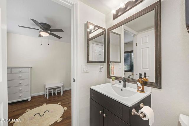 27654 Ironstone Drive 1, Canyon Country, CA 91387
