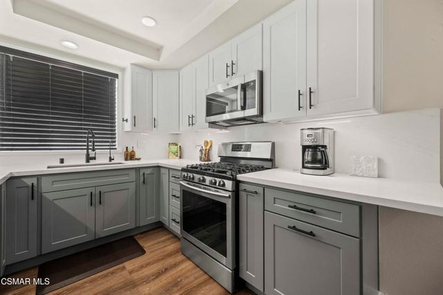 27654 Ironstone Drive 1, Canyon Country, CA 91387