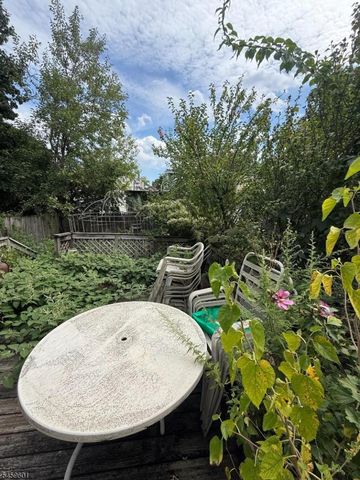 14 Grace St, Irvington Twp., NJ 07111