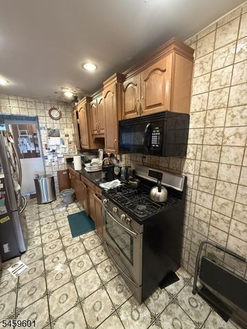 14 Grace St, Irvington Twp., NJ 07111