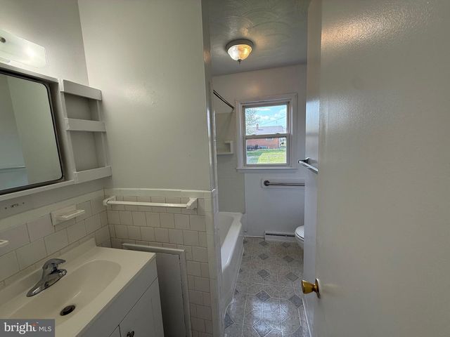 103 TAFT AVE, Winchester, VA 22601