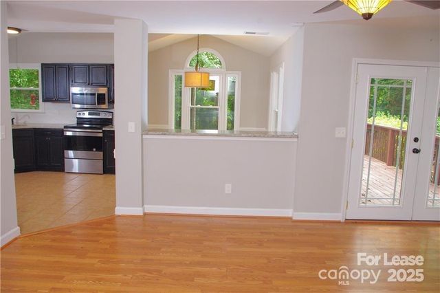 20700 Willow Pond Road, Cornelius, NC 28031