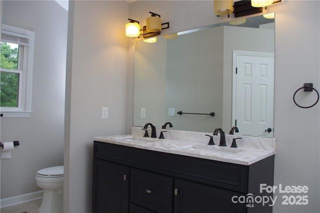 20700 Willow Pond Road, Cornelius, NC 28031