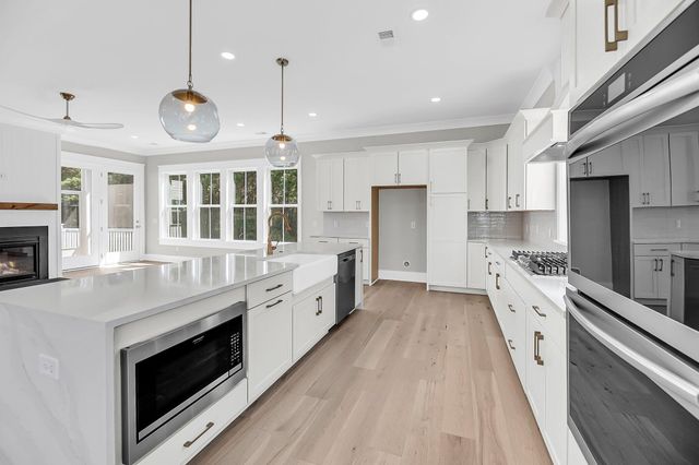 1088 Theodore Brunson Road, Awendaw, SC 29429