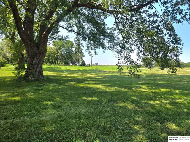 2113 HWY 66 Highway, Plattsmouth, NE 68048