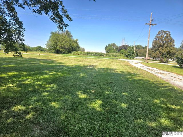 2113 HWY 66 Highway, Plattsmouth, NE 68048