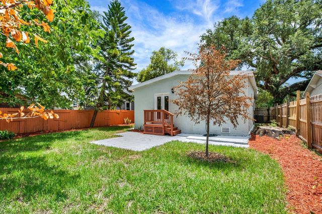 112 E EMILY STREET, Tampa, FL 33603