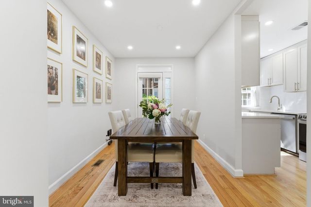 4892 28TH ST S, Arlington, VA 22206