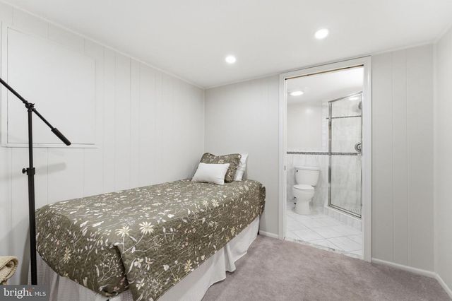 4892 28TH ST S, Arlington, VA 22206