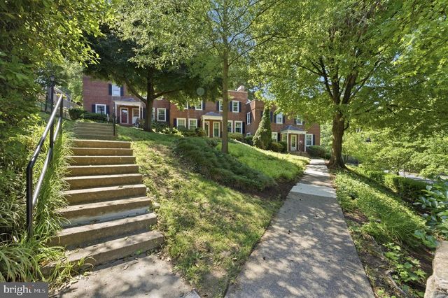 4892 28TH ST S, Arlington, VA 22206