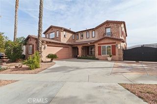 3995 Holly Springs Drive, Corona, CA 92881