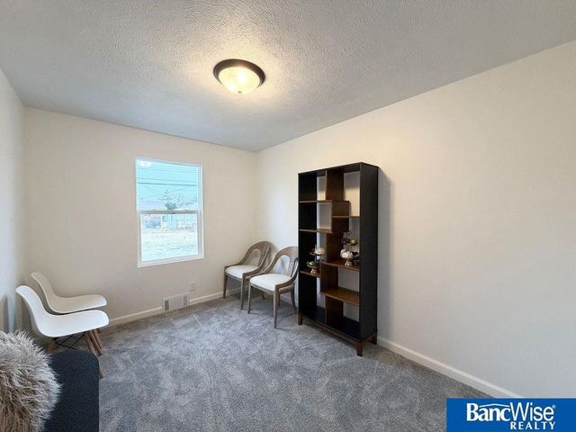 4301 Mohawk Street, Lincoln, NE 68510