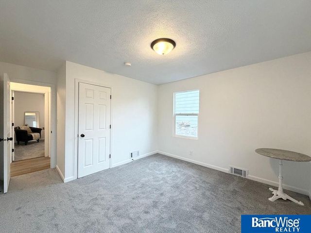 4301 Mohawk Street, Lincoln, NE 68510