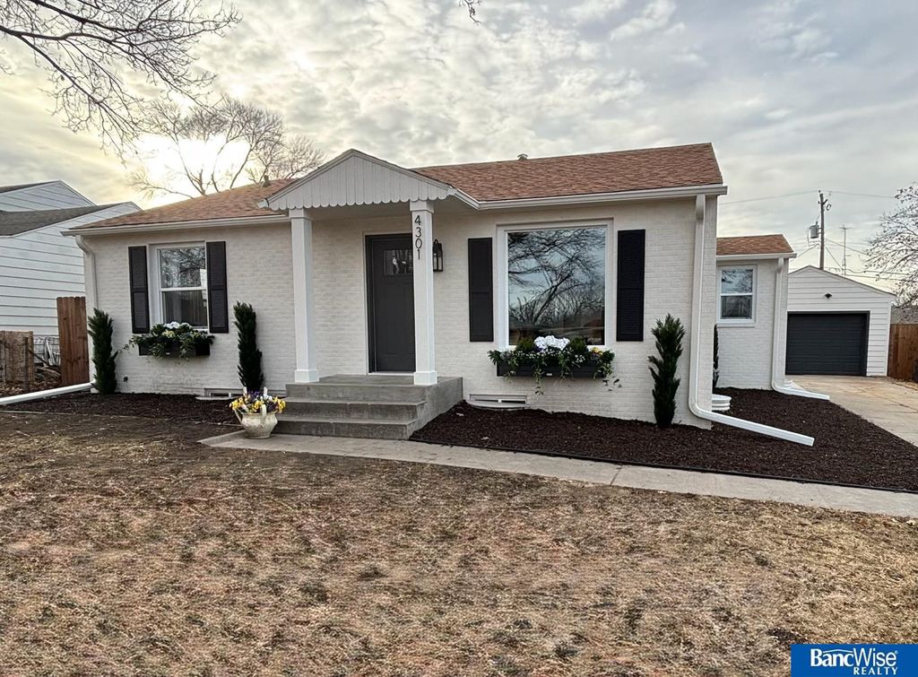 4301 Mohawk Street, Lincoln, NE 68510