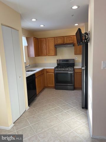 20203 RED BUCKEYE CT, Germantown, MD 20876