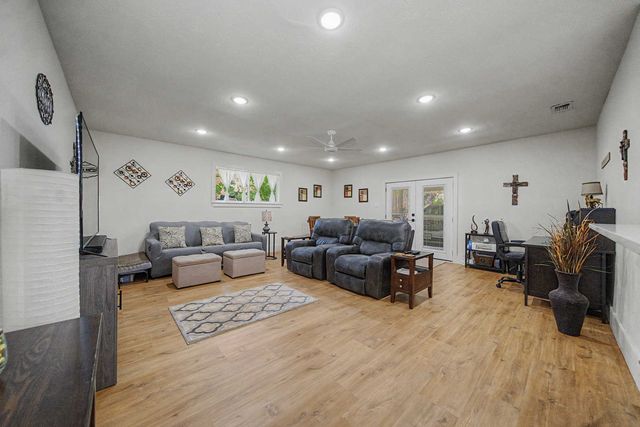 401 NW 32nd Street, Mineral Wells, TX 76067