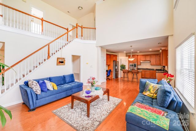 6227 Castlecove Road, Charlotte, NC 28278