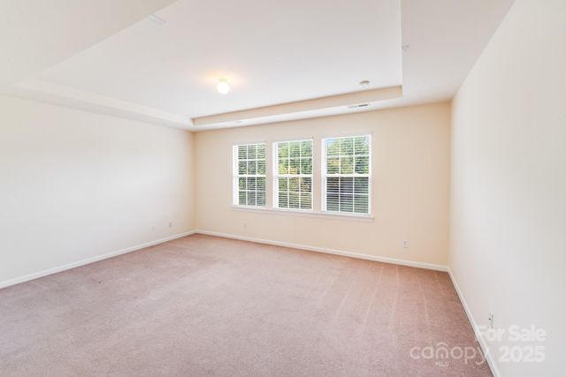 6227 Castlecove Road, Charlotte, NC 28278