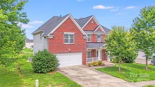 6227 Castlecove Road, Charlotte, NC 28278