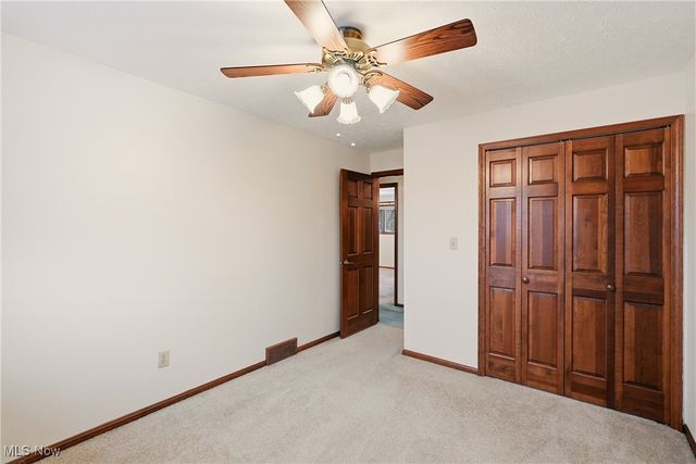 7130 Lakeview Drive, Parma, OH 44129