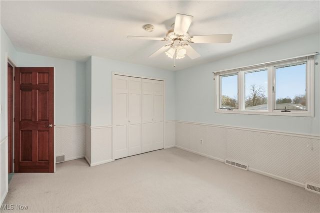 7130 Lakeview Drive, Parma, OH 44129